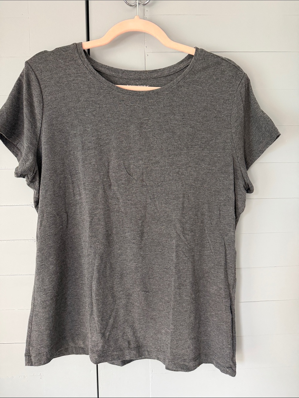 Banana Republic Short Sleeve Tees - Blue, Brown, White, Green, Dark Gray - Picture 6 of 6